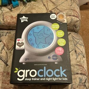 Grow clock open box
